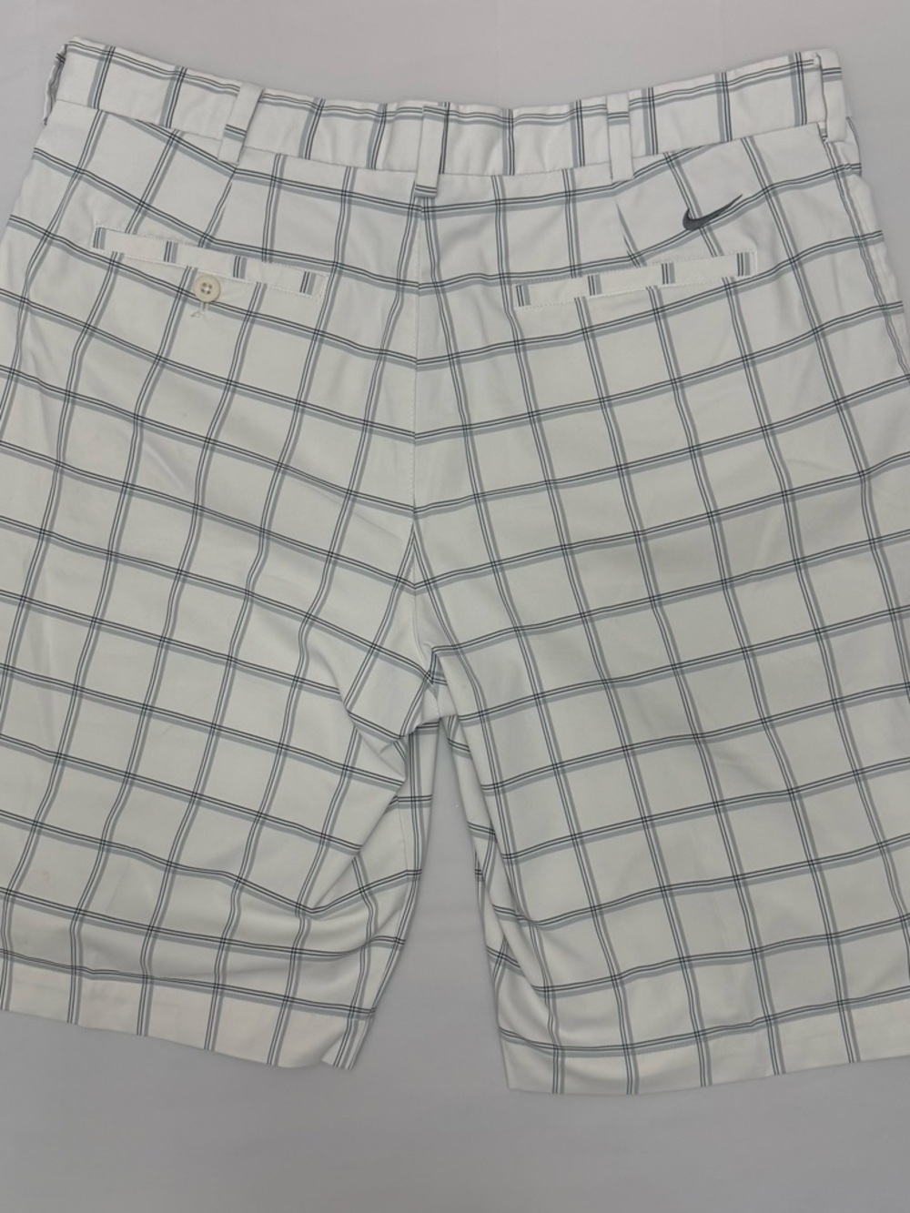 Nike Golf Dri-Fit Plaid Shorts Mens 36 White Gray Performance Stretch - Picture 12 of 13
